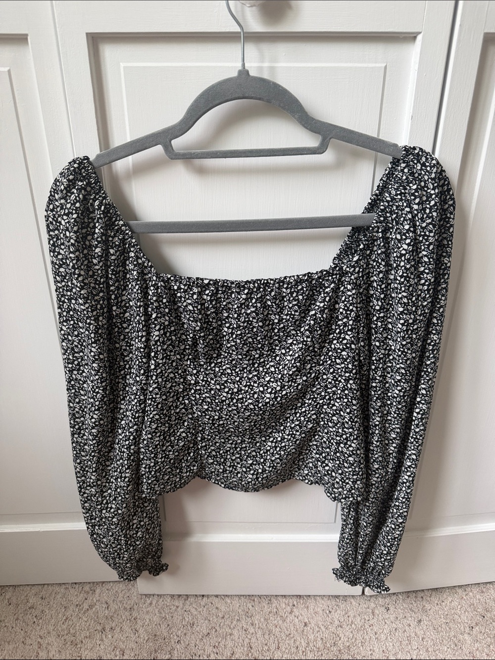 Abercrombie & Fitch Black and White Floral Square-Neck Blouse